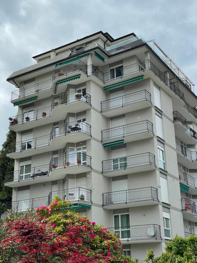 A Casa Di Chiara Apartment Stresa Exterior photo
